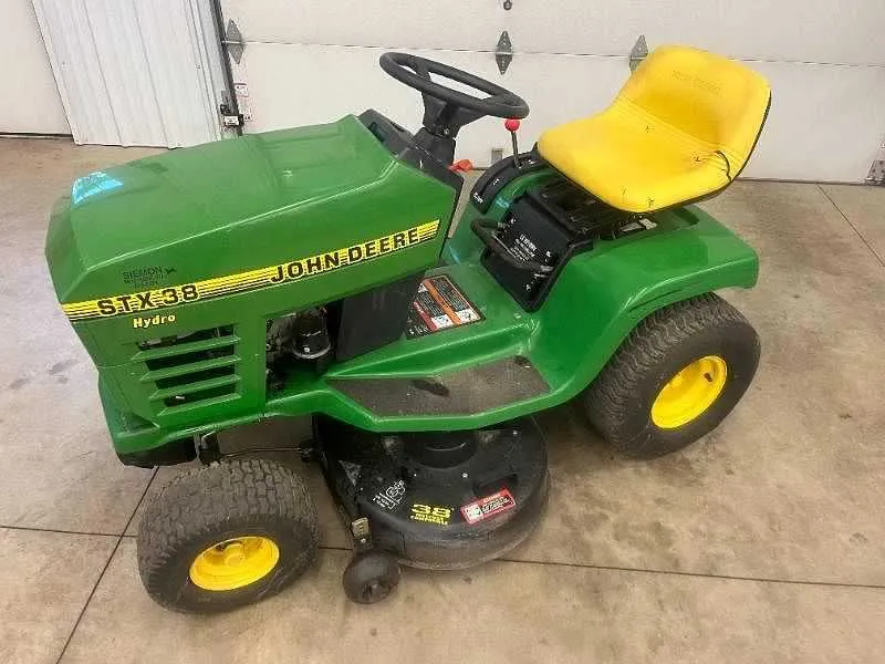 specs on john deere stx38