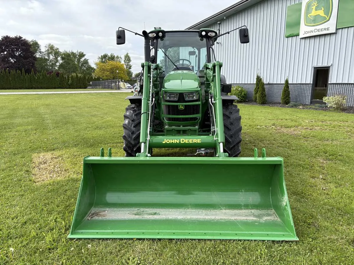 john deere 5125m specs