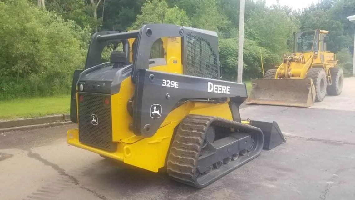 john deere 333e specs weight