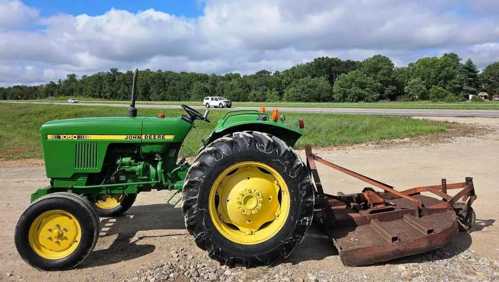 specs for john deere 1050 tractor