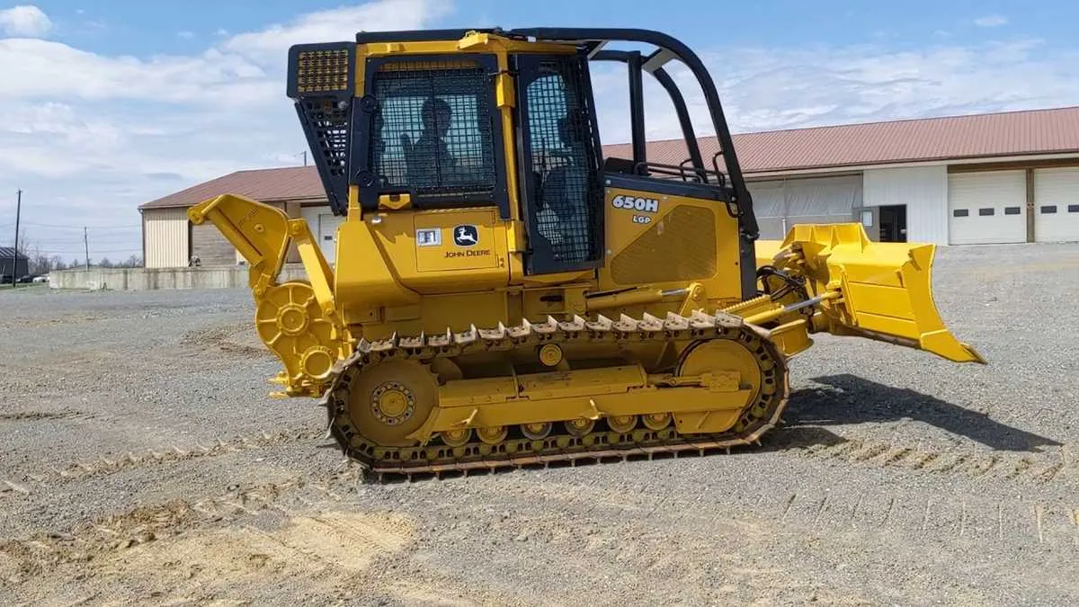 john deere 650h dozer specs