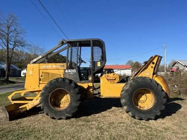 john deere 440c specs