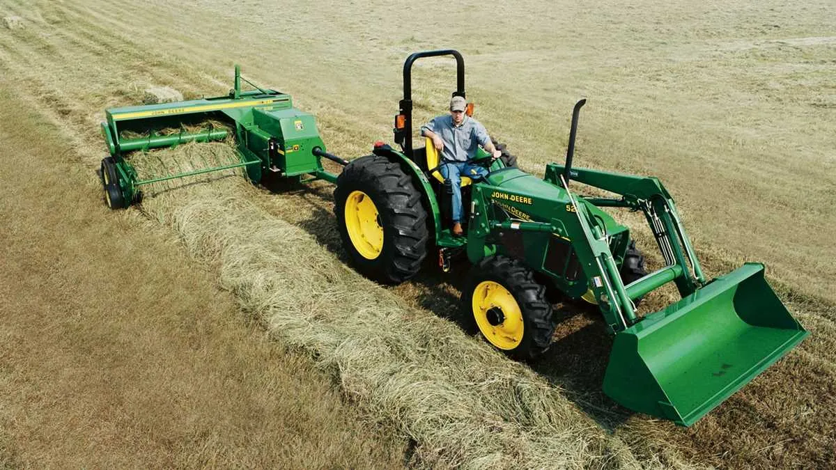 john deere l330 baler specs