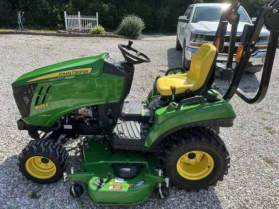 john deere 1023 e specs