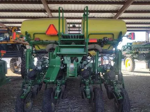 john deere 1775nt specs