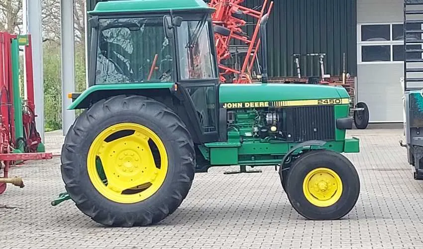 john deere 2450 specs