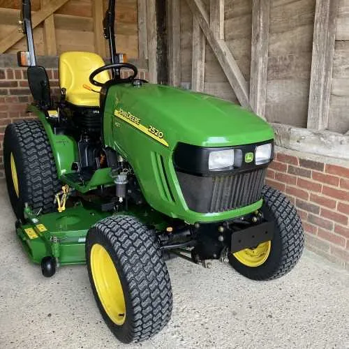 john deere 2520 specs