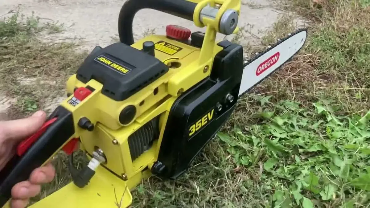 john deere 25ev chainsaw specs