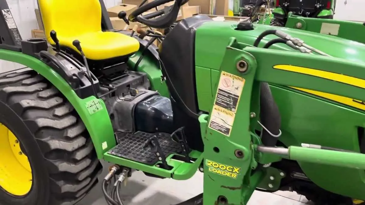 john deere 2720 loader specs
