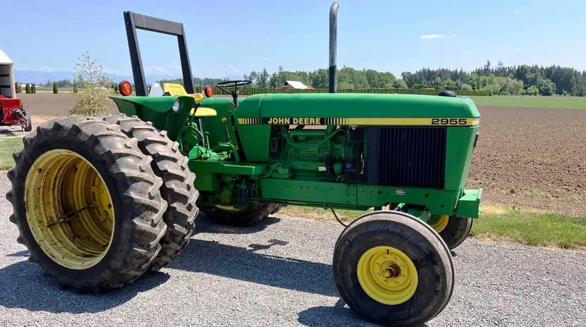 john deere 2955 specs