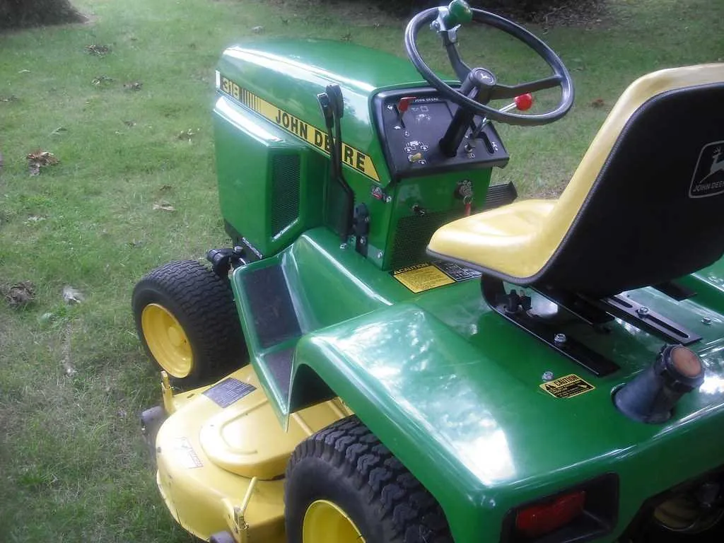 john deere 318 motor specs