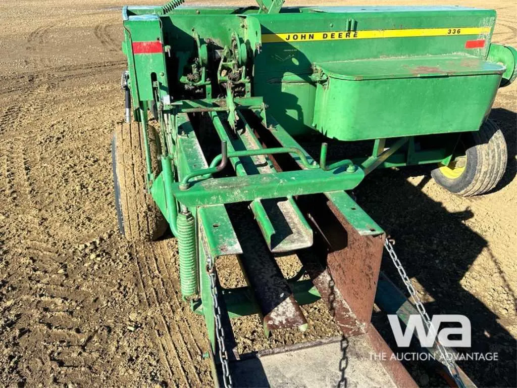 john deere 336 square baler specs