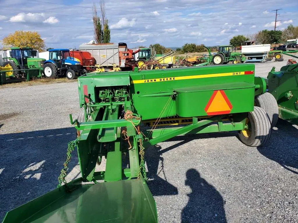 john deere 347 hay baler specs