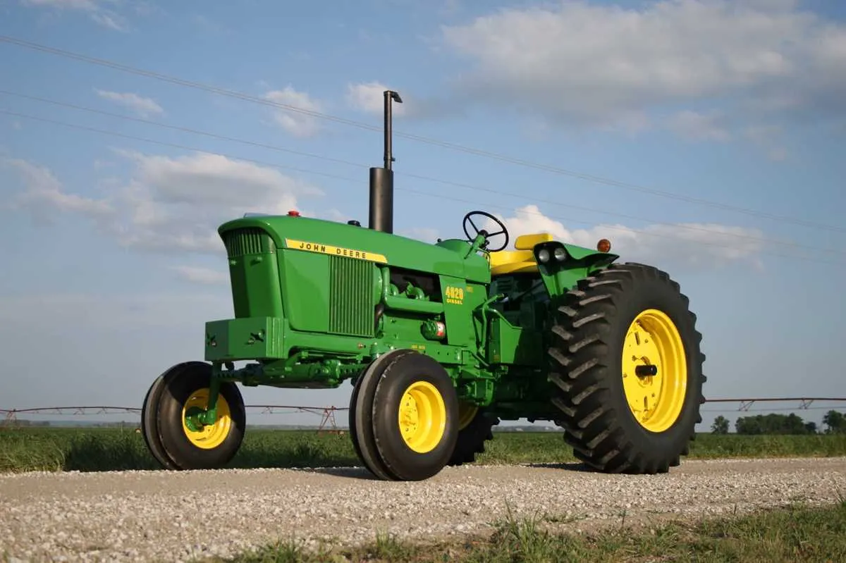 john deere 4020 gas engine specs