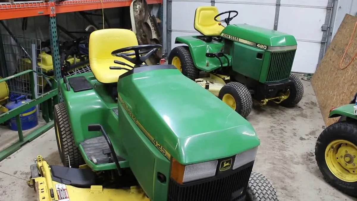 john deere 420 rider specs