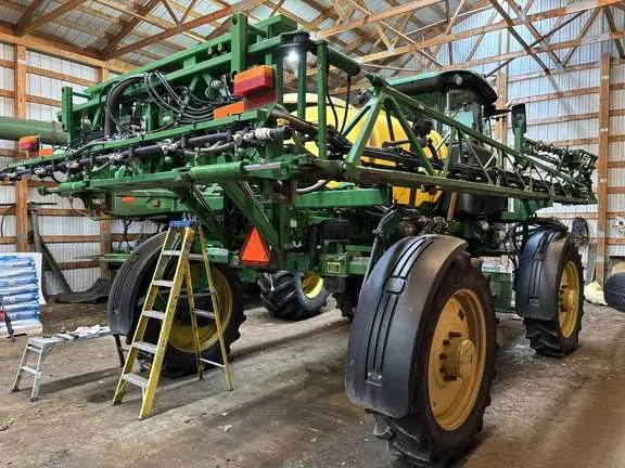 john deere 4630 sprayer specs