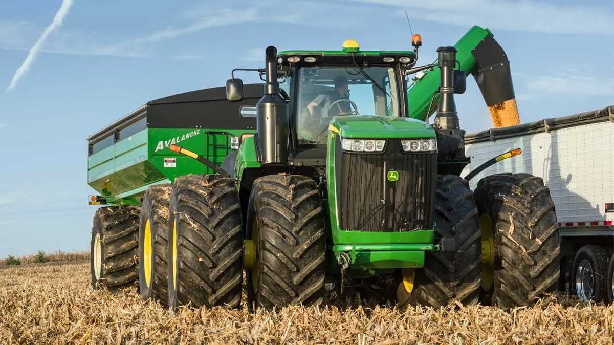 john deere 4760 specs