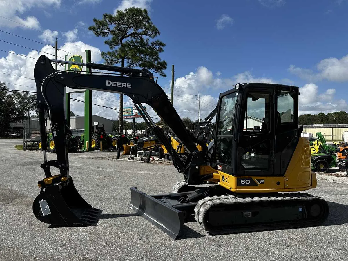 john deere 490e excavator specs