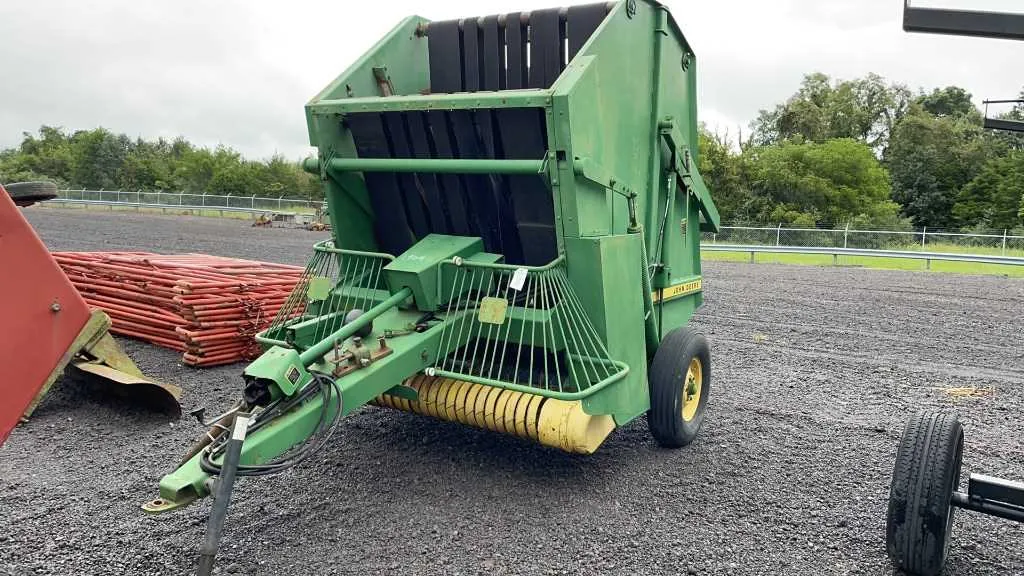 john deere 510 baler specs