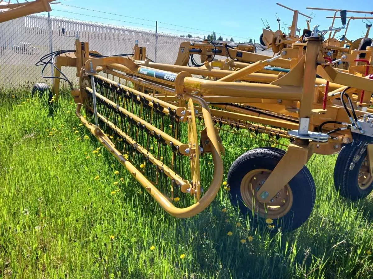 john deere 604 rake specs