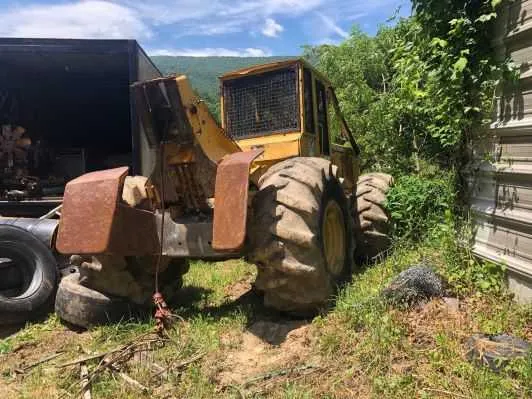 john deere 640e skidder specs