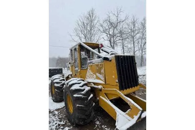 john deere 640e skidder specs