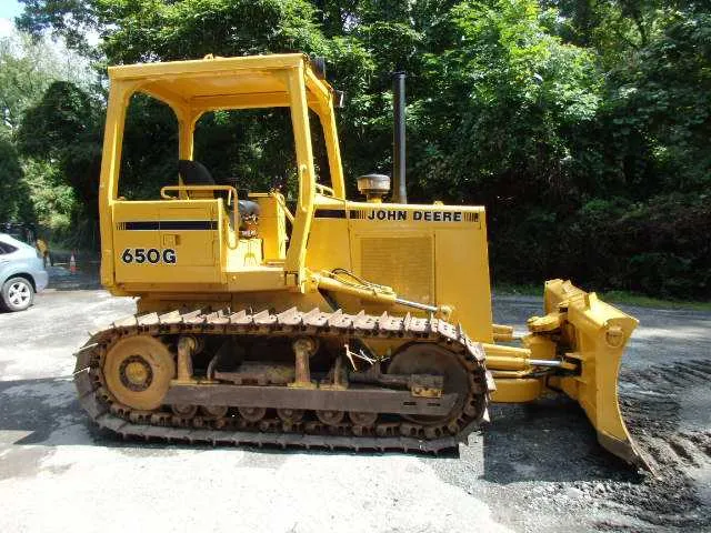john deere 650g excavator specs