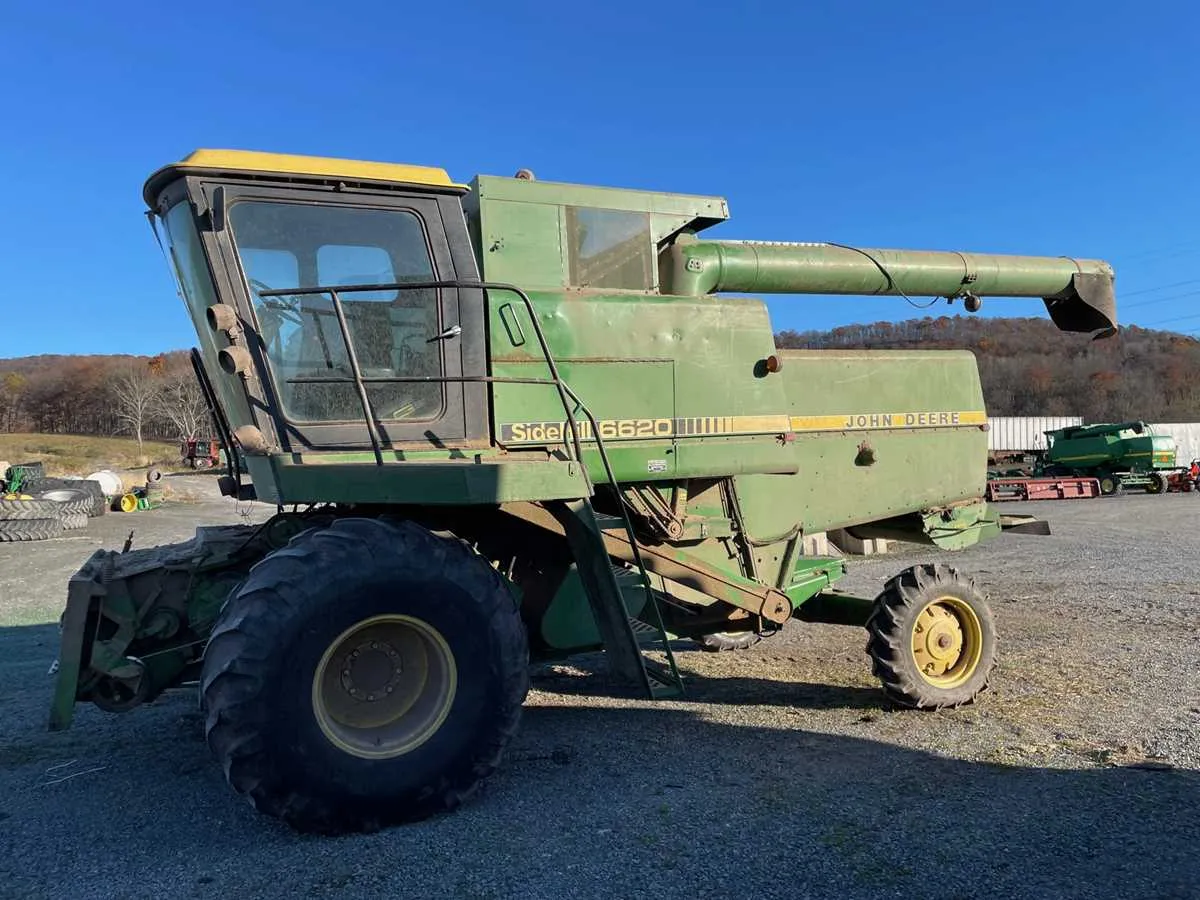 john deere 6622 combine specs