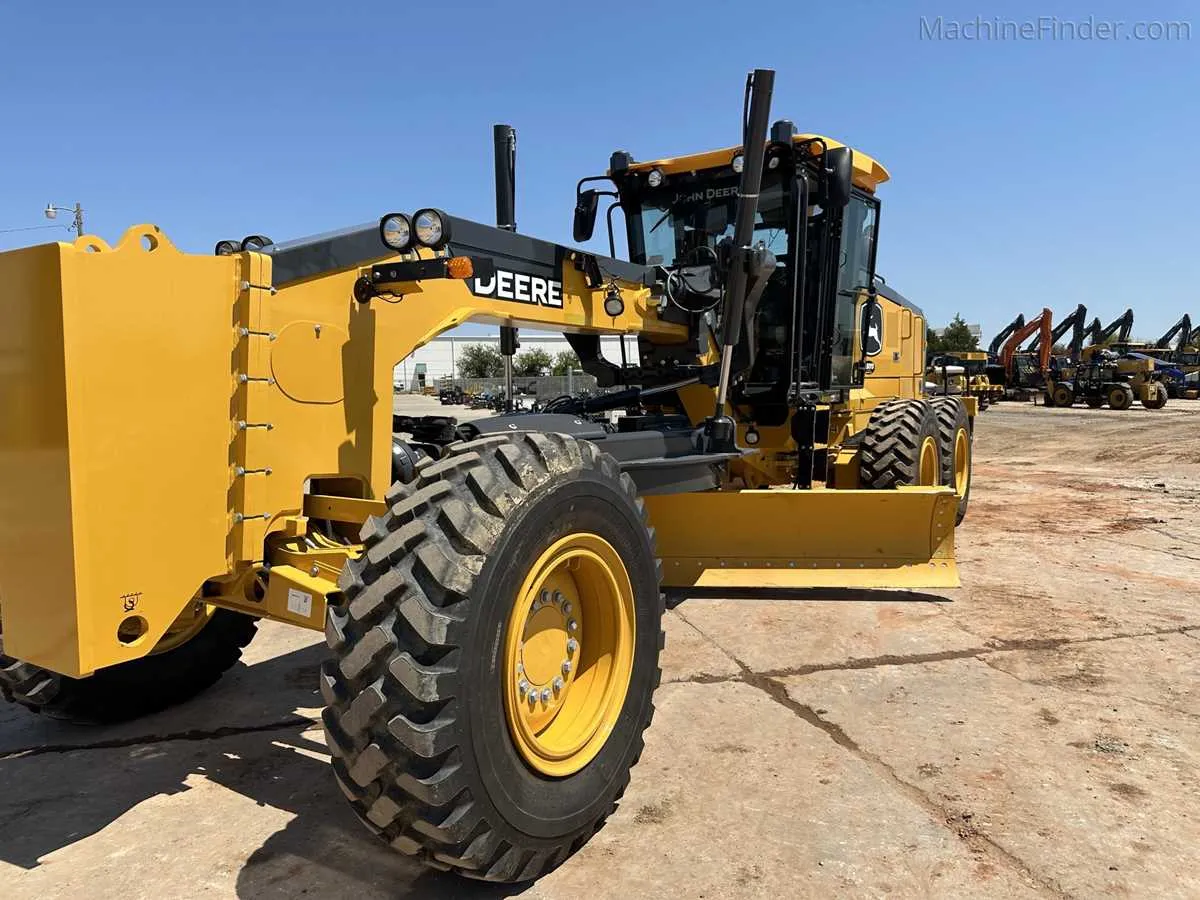 john deere 672 gp specs