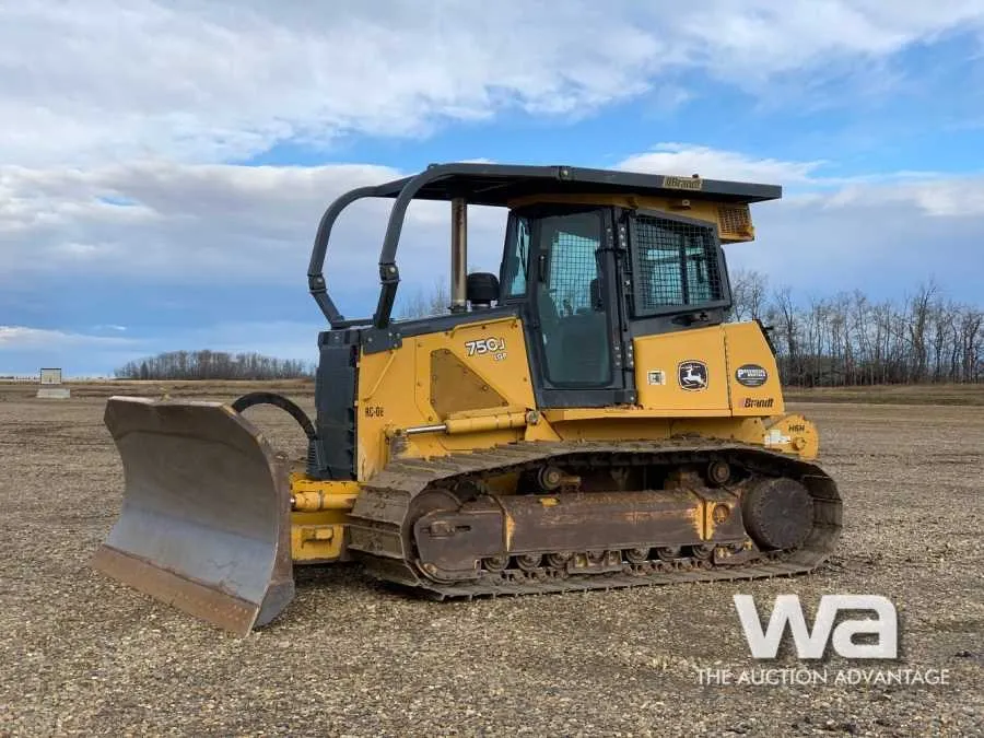 john deere 750j dozer specs