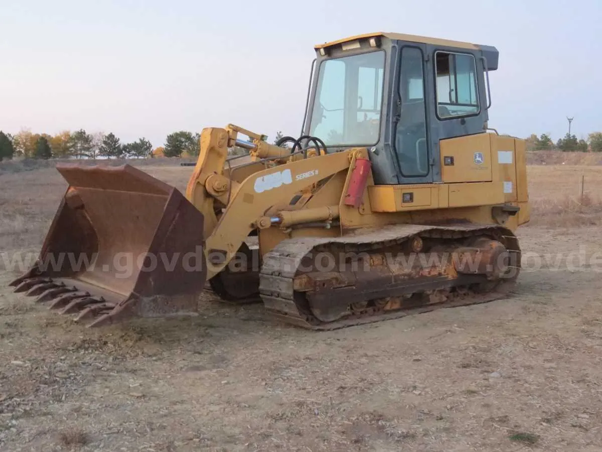 john deere 755c track loader specs