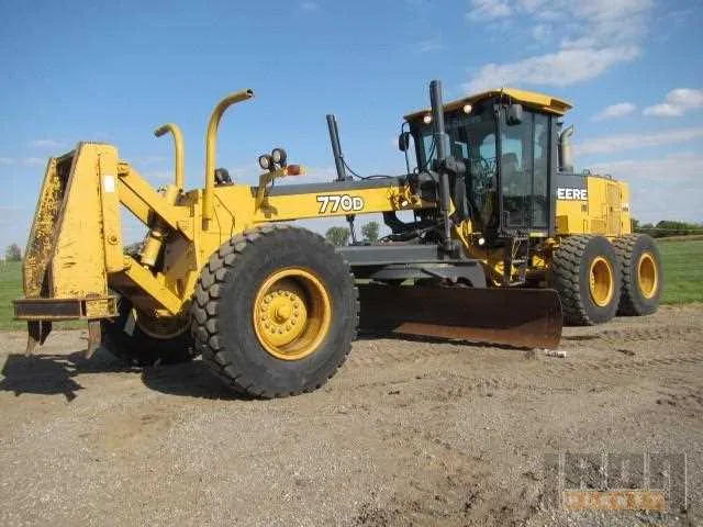 john deere 770 grader specs