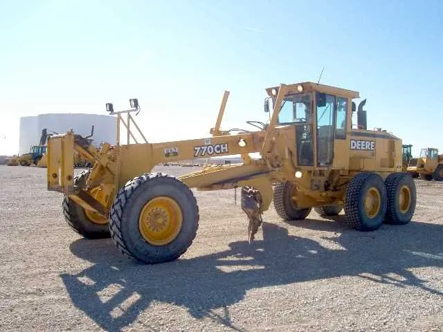 john deere 770 spec
