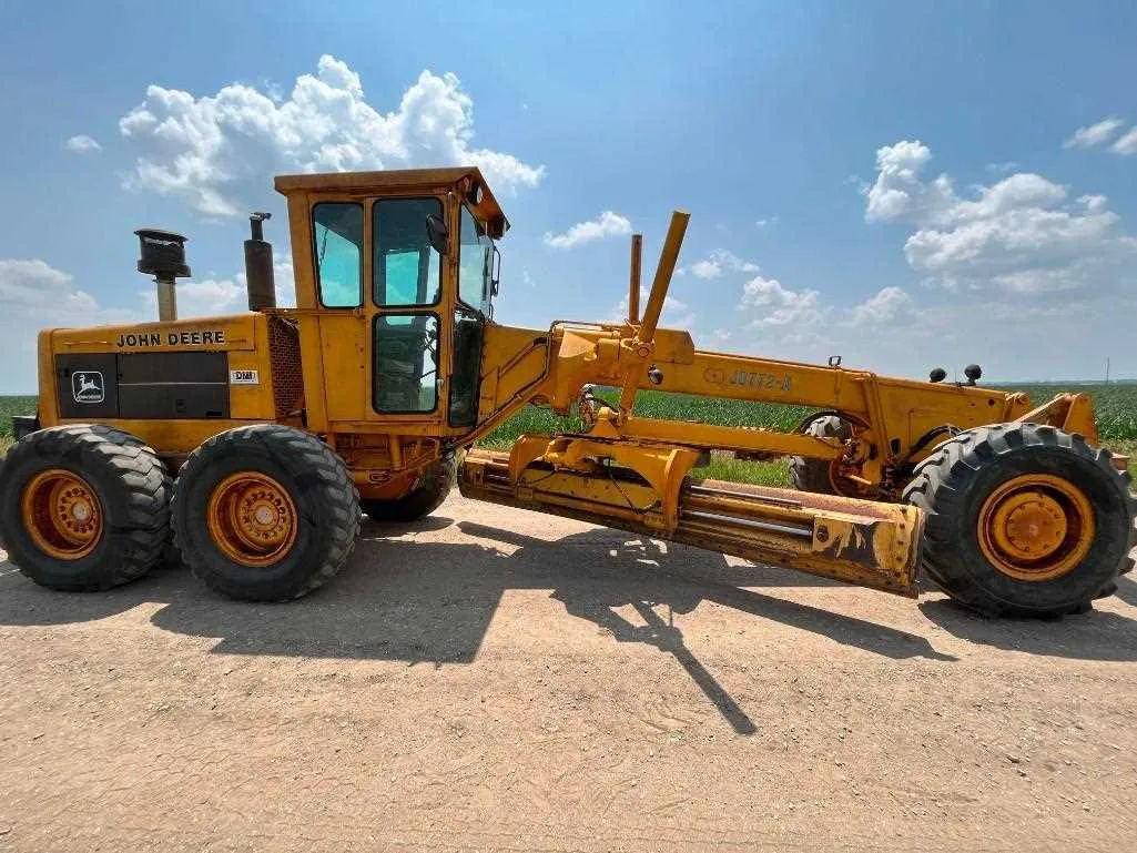 john deere 770a specs