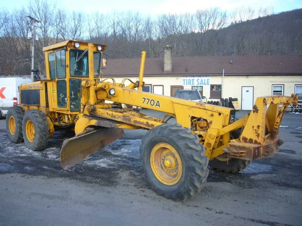 john deere 770a specs