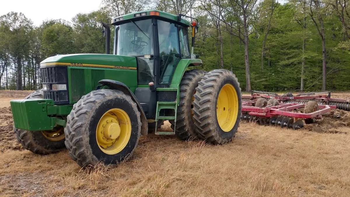 john deere 7800 tractor specs