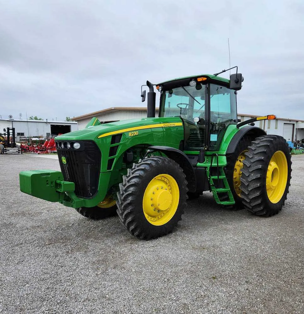 john deere 8210t specs