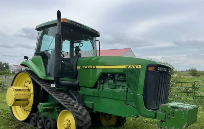john deere 8300t specs
