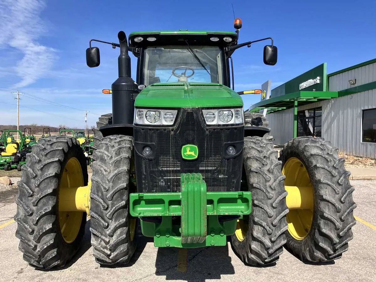 john deere 8320r specs
