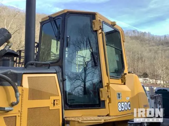 john deere 850c dozer specs