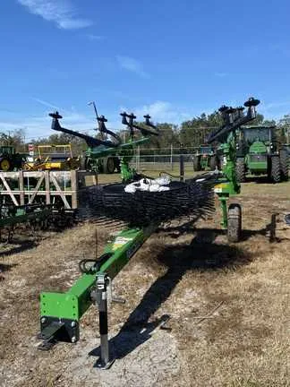 john deere hay rakes specs