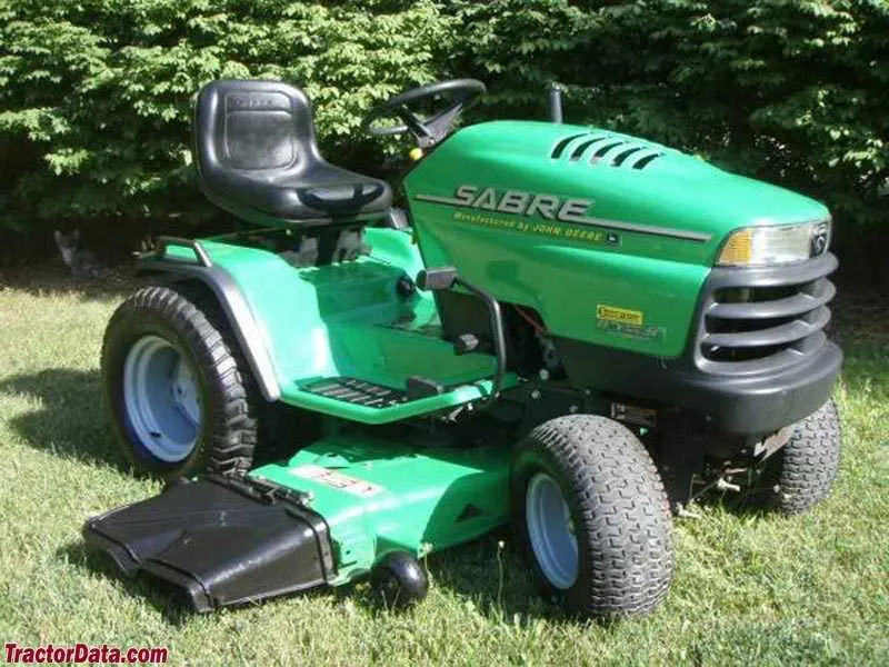 john deere sabre engine specs