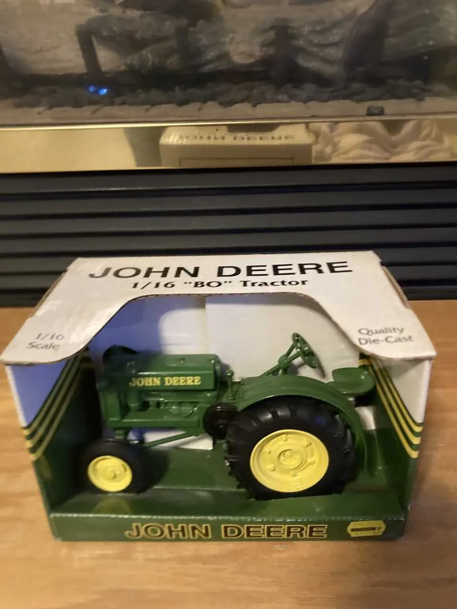 john deere spec cast