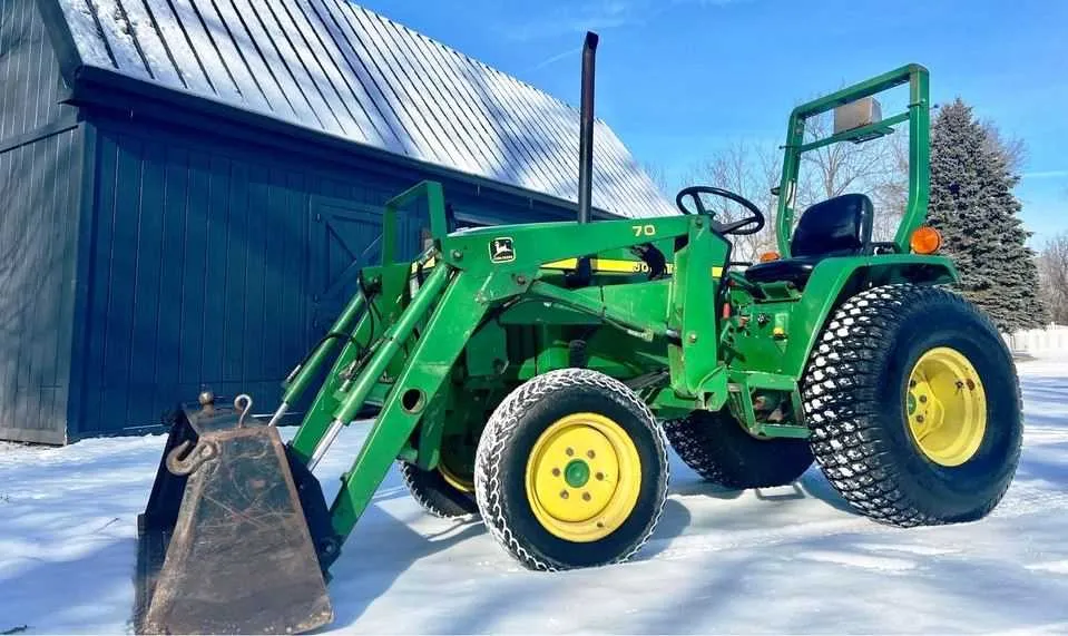 2004 john deere 790 specs