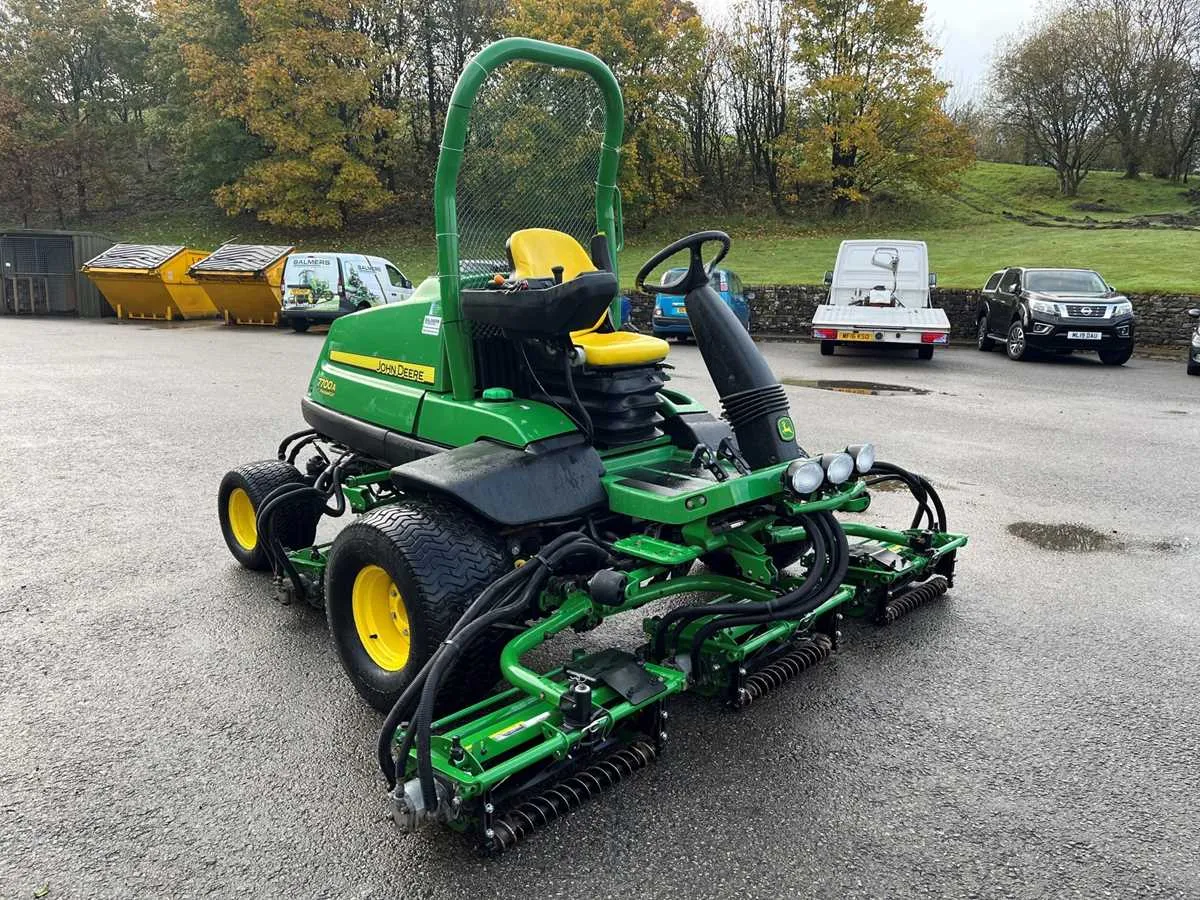 john deere 7700 fairway mower specs