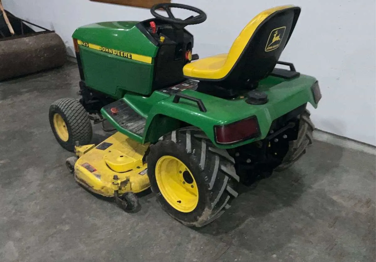 john deere 425 all wheel steer specs