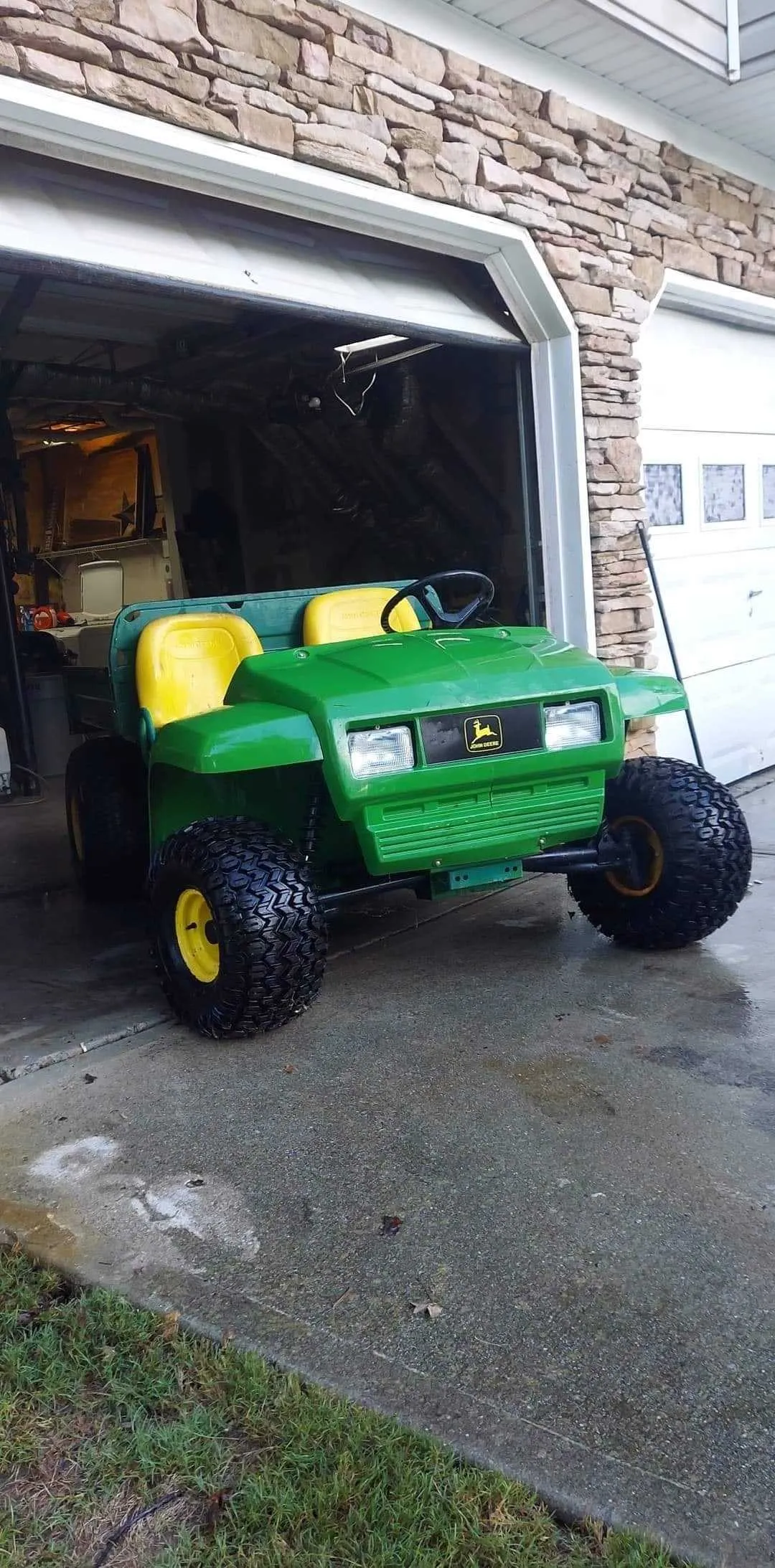 john deere gator turf specs