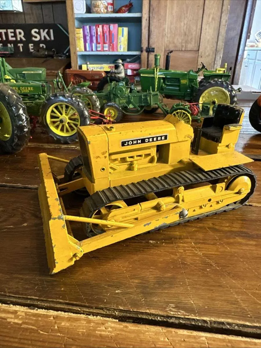 john deere 440 crawler loader specs