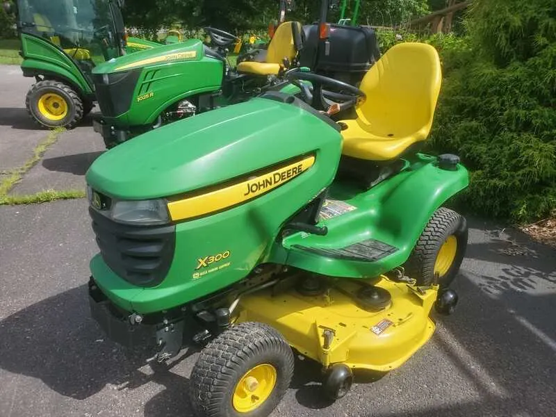 john deere x300 oil specs