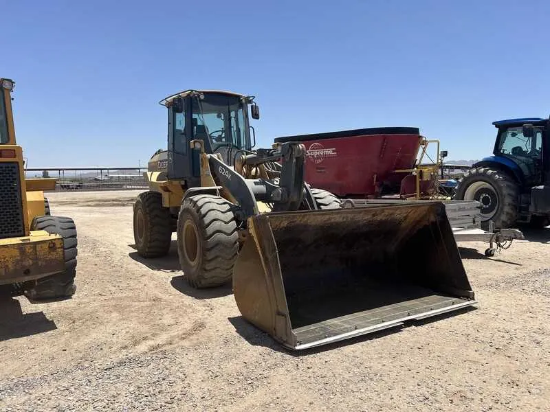 john deere 624k specs